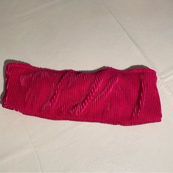 SHEIN hot pink plisse midi skirt and crop top set size L - Picture 9 of 15